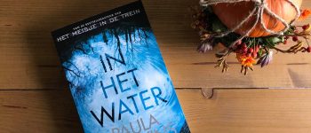 In het water van Paula Hawkins Recensie by Book Barista